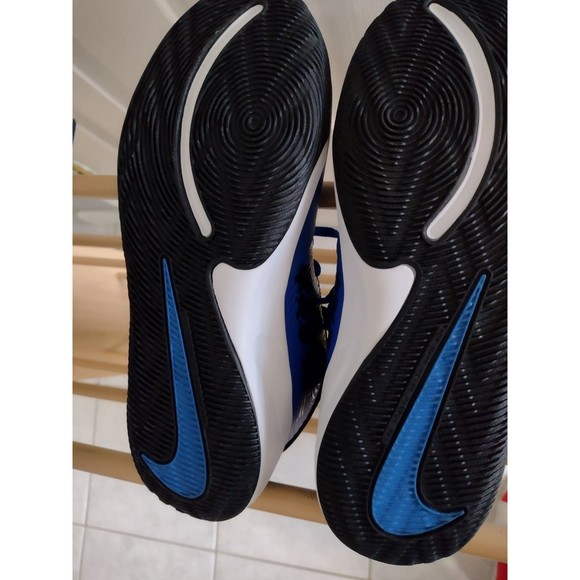 Nike Team Hustle Blue Kids Shoes Size 5.5Y #new - Picture 5 of 6